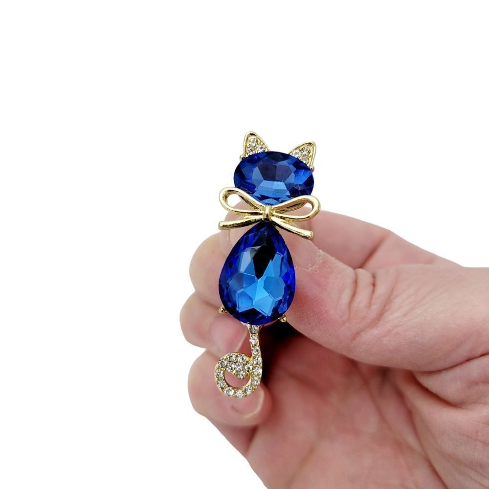 Brand New Blue With Rhinestone Cat Brooch Pin